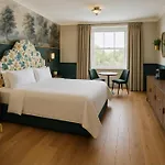 The Tholsel Bar And Townhouse 3* Kilkenny