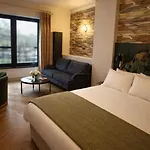The Tholsel Bar And Townhouse Konukevi Kilkenny