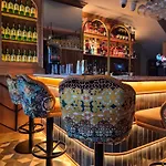 The Tholsel Bar And Townhouse בית הארחה קילקני