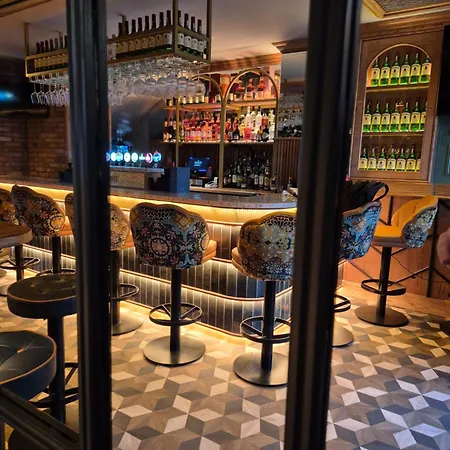 The Tholsel Bar And Townhouse