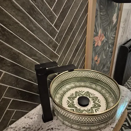 The Tholsel Bar And Townhouse 招待所