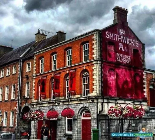 The Tholsel Bar And Townhouse 3* キルケニー