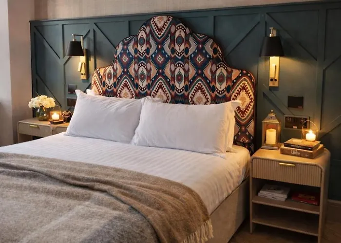 The Tholsel Bar And Townhouse 3*